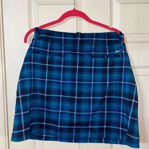 GREAT CONDITION NIKE SKORT